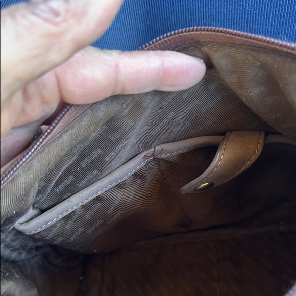 Kensie Brown and Gray Crossbody Bag with Geometric Design - Picture 6 of 7